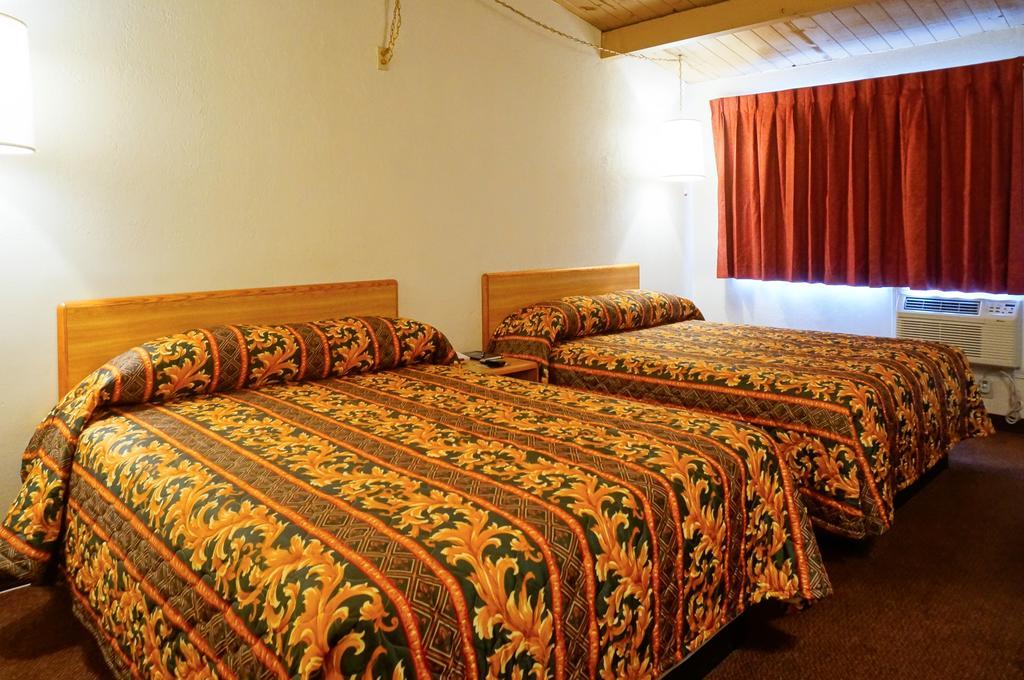 EZ 8 Motel San Jose II Buitenkant foto